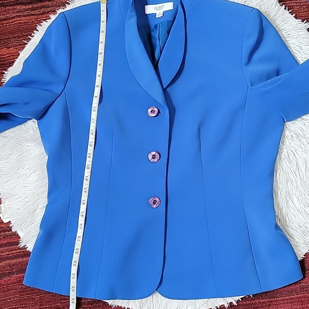 π Dark Blue Blazer π - Picture 9 of 12